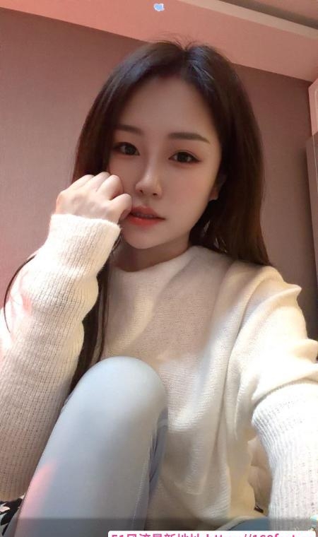 朝阳性感身材翘臀妹子 2