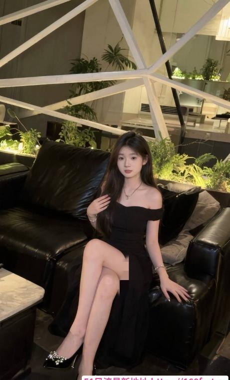 粉嫩颜值女友系老师 2