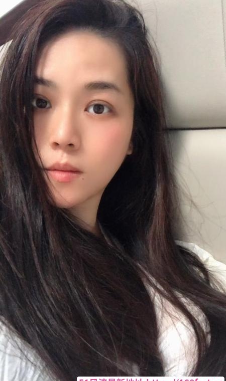 翘臀御姐老师 2