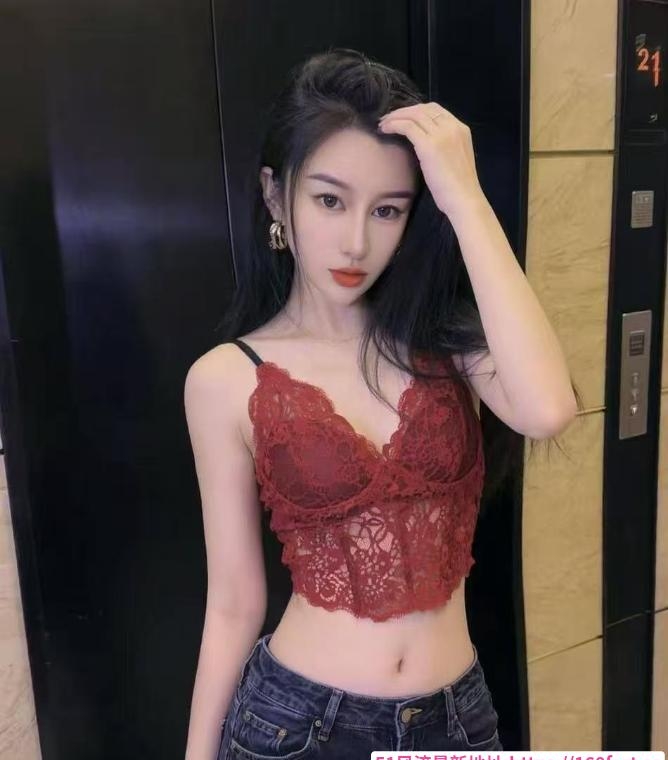 罗湖媚眼美臀御姐 2