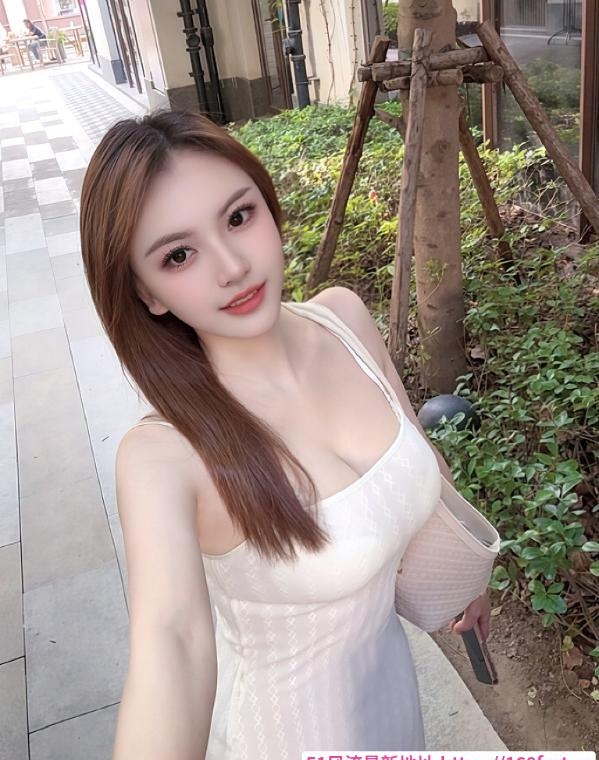 瑜伽气质小姐姐 2