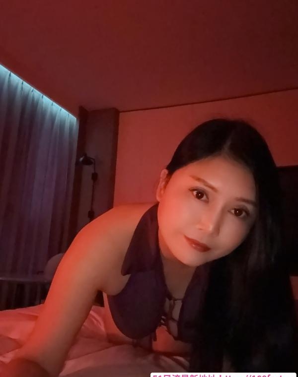 莞式服务大奶 2