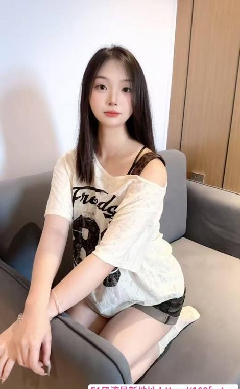 洪山服务热情小姐姐 2