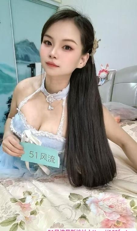 嘉定美乳风情珊珊 2