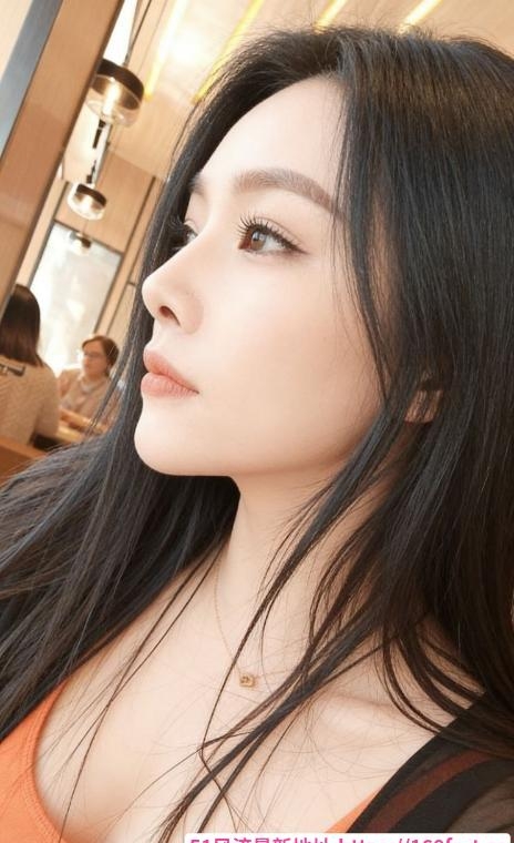龙华可三通风骚少妇 3