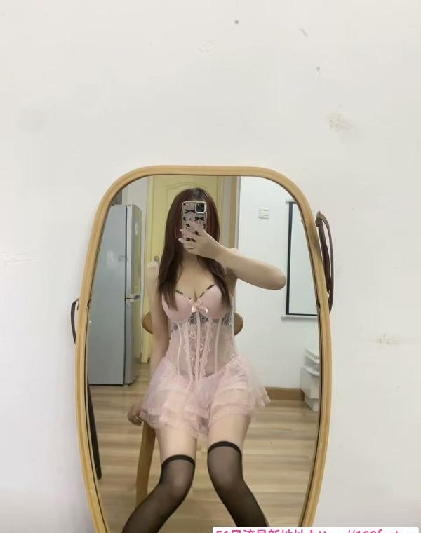 三点粉美女九儿 3