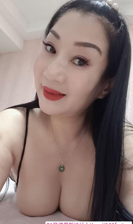 拱墅三通肥臀大奶御姐 3