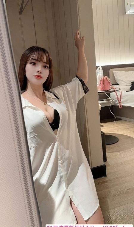 大奶人妻 3