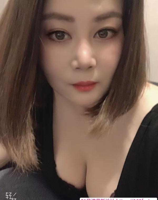 瑜伽蜜臀E波骚糖糖 3
