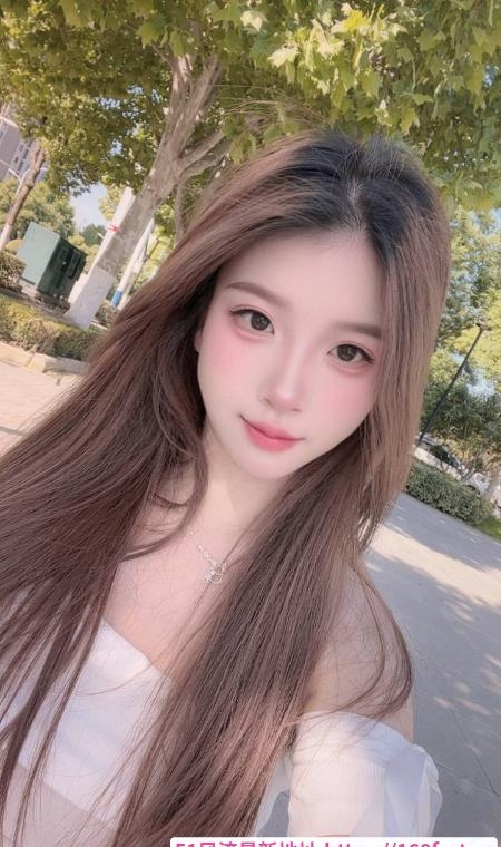 长宁口爆风骚嫩妹 3