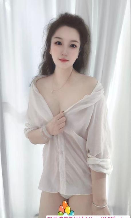 宝安肥臀巨乳兔兔 4