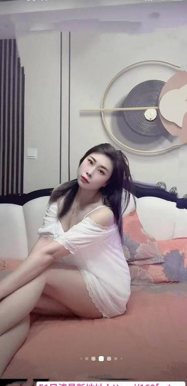 热情服务系颜值老师 4