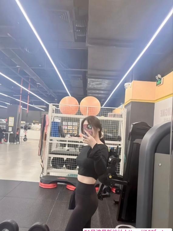 拱墅服务系健身妹刘恋 4