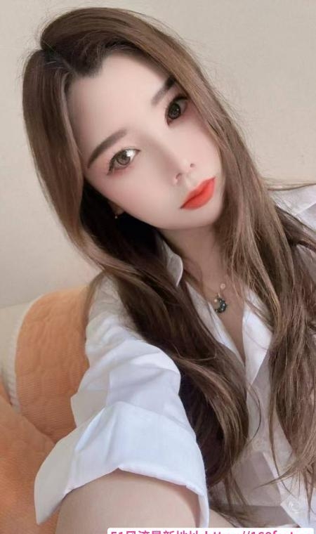 维族姑娘金发巨乳古丽 4