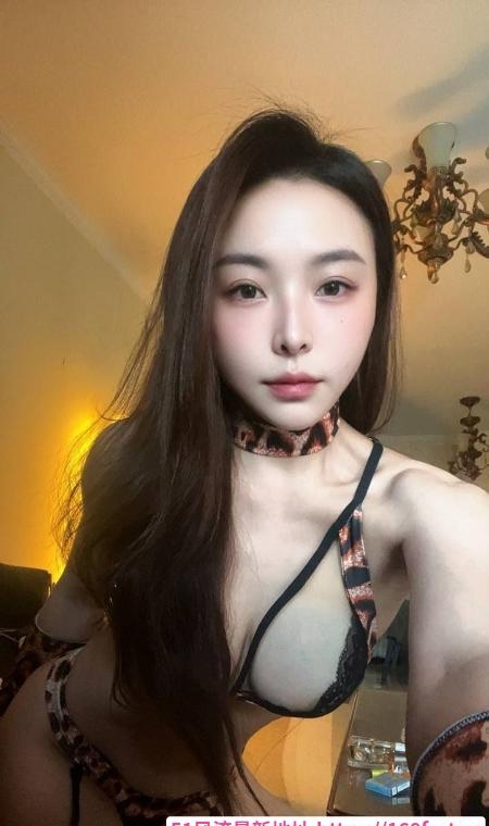 龙华火辣身材御姐 4