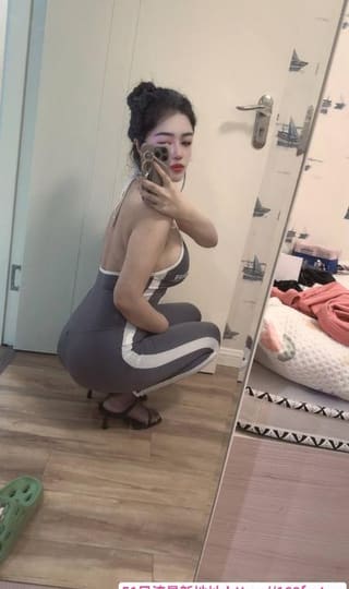 浦东风骚美乳御姐