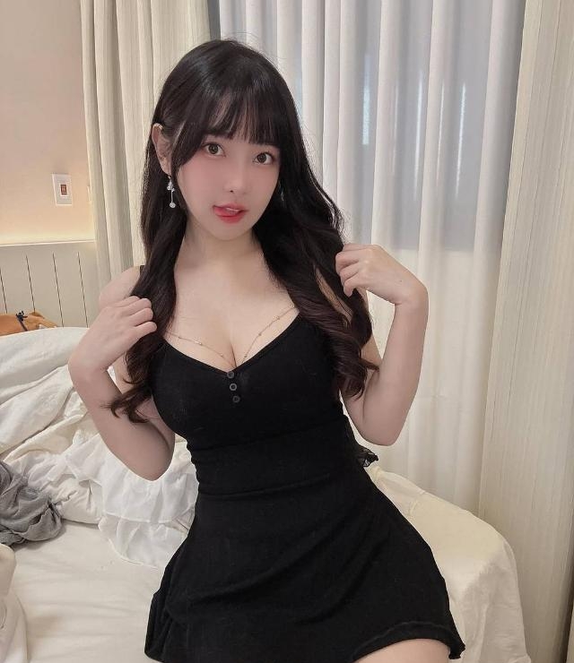 清纯高颜值小雪 1