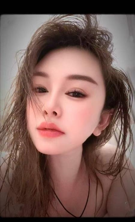 蜜桃臀健身教练咪西儿 1