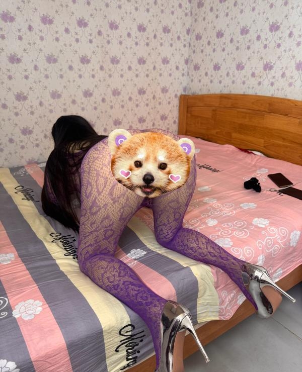巨臀丝袜少妇 1