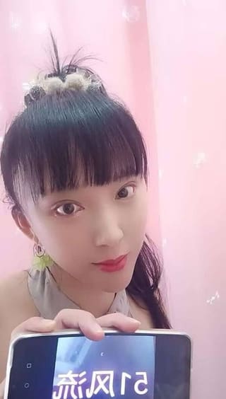风骚熟女服务型鑫鑫