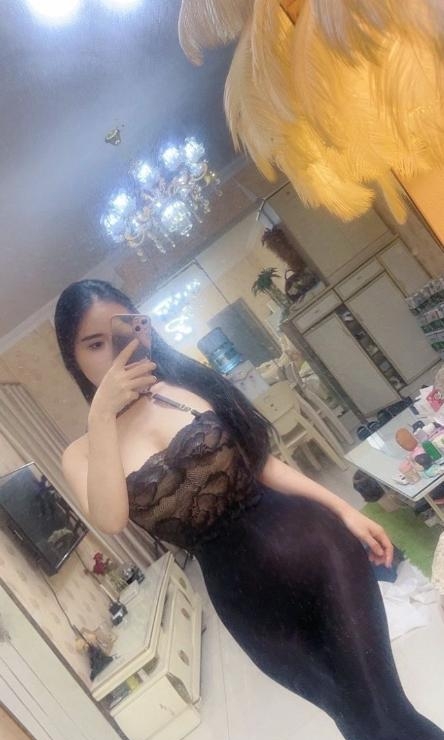 二刷妩媚多姿的美美 1