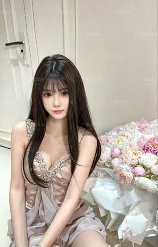 越秀白皙长腿林夕
