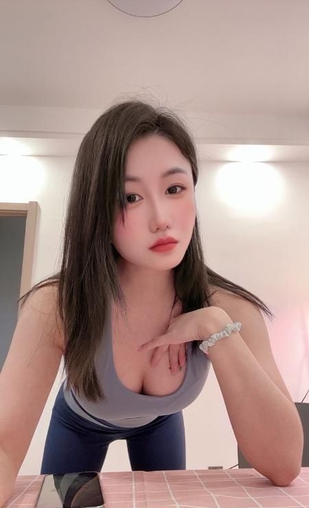 拱墅瑜伽老师沐汐 1