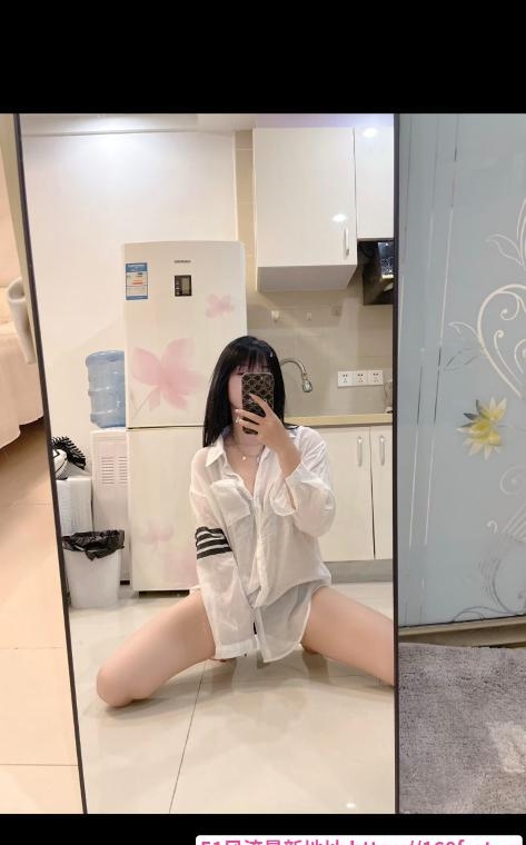 黑长直妹妹 2