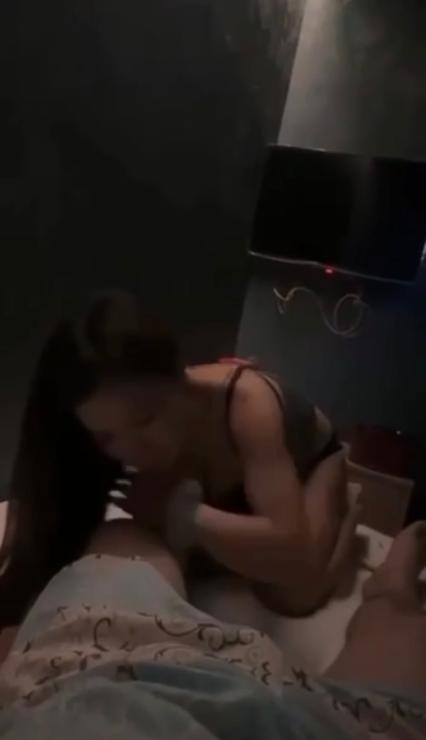 帝王后宫全裸海选4t 2