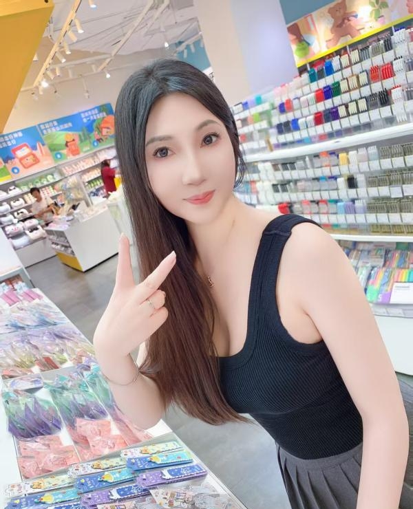 白云闷骚姐姐 2