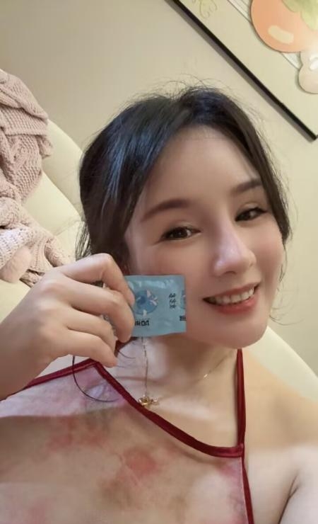 拱墅丰满巨乳妮妮 2
