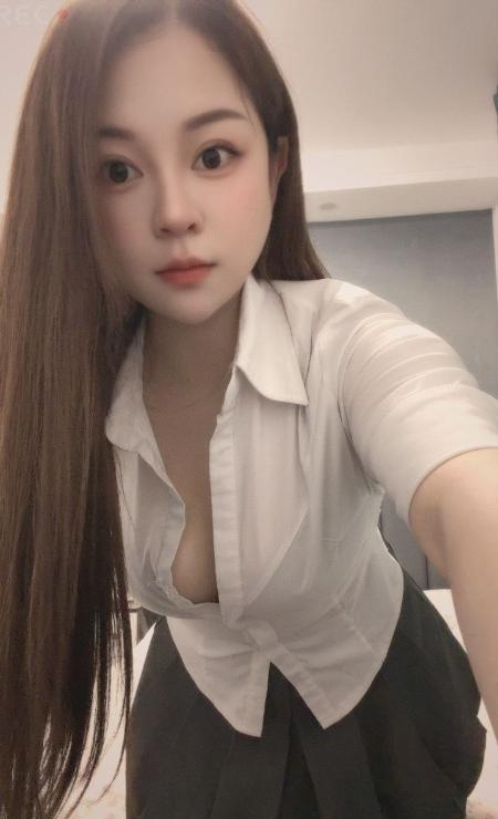 出击康桥大奶婉婷 2