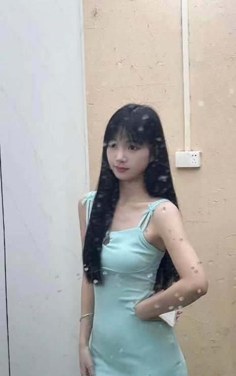浦东纯妹小怡 2