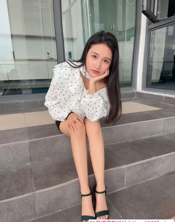 风韵素人老师服务多 3
