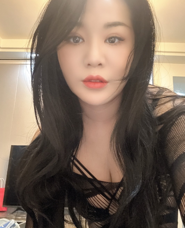 滨江臀肥丰满少妇 3