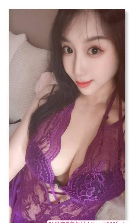 身材高挑丰满大胸老师 4