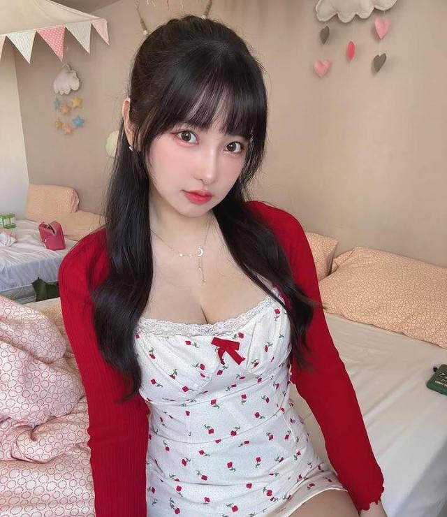 清纯高颜值小雪 4