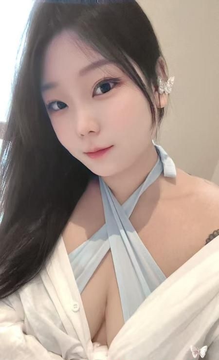 大胸微胖骚货 4